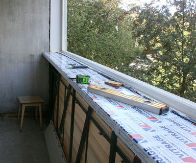 остекление балконов с выносом Фото 05