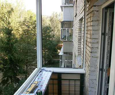 дешевое остекление балконов Фото 04